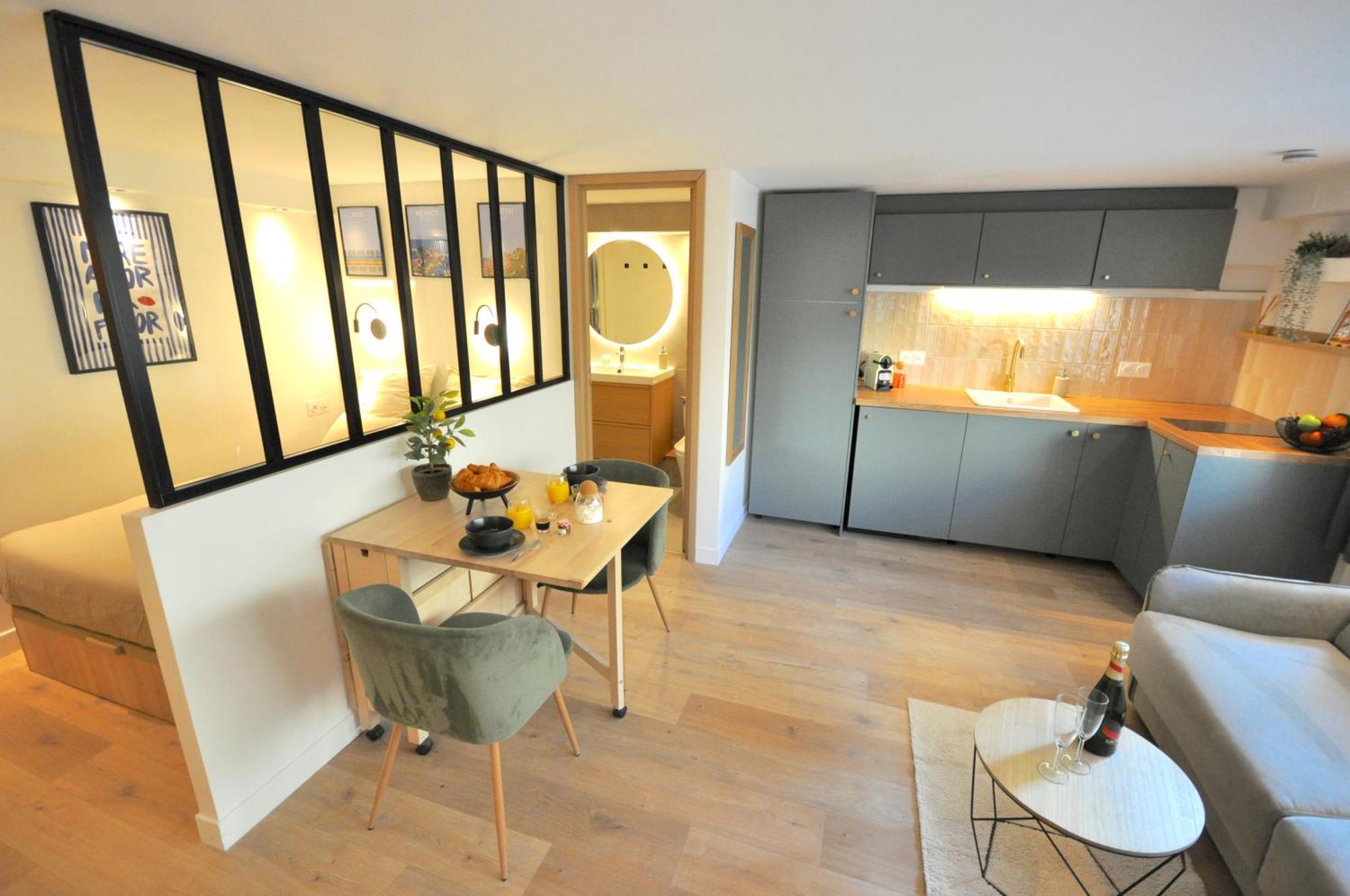 Monaco # Menton - 4 Persons - Hypercenter - Private Parking - Full Renovated - Clim - Fast Wifi - Beach And Sun Екстер'єр фото