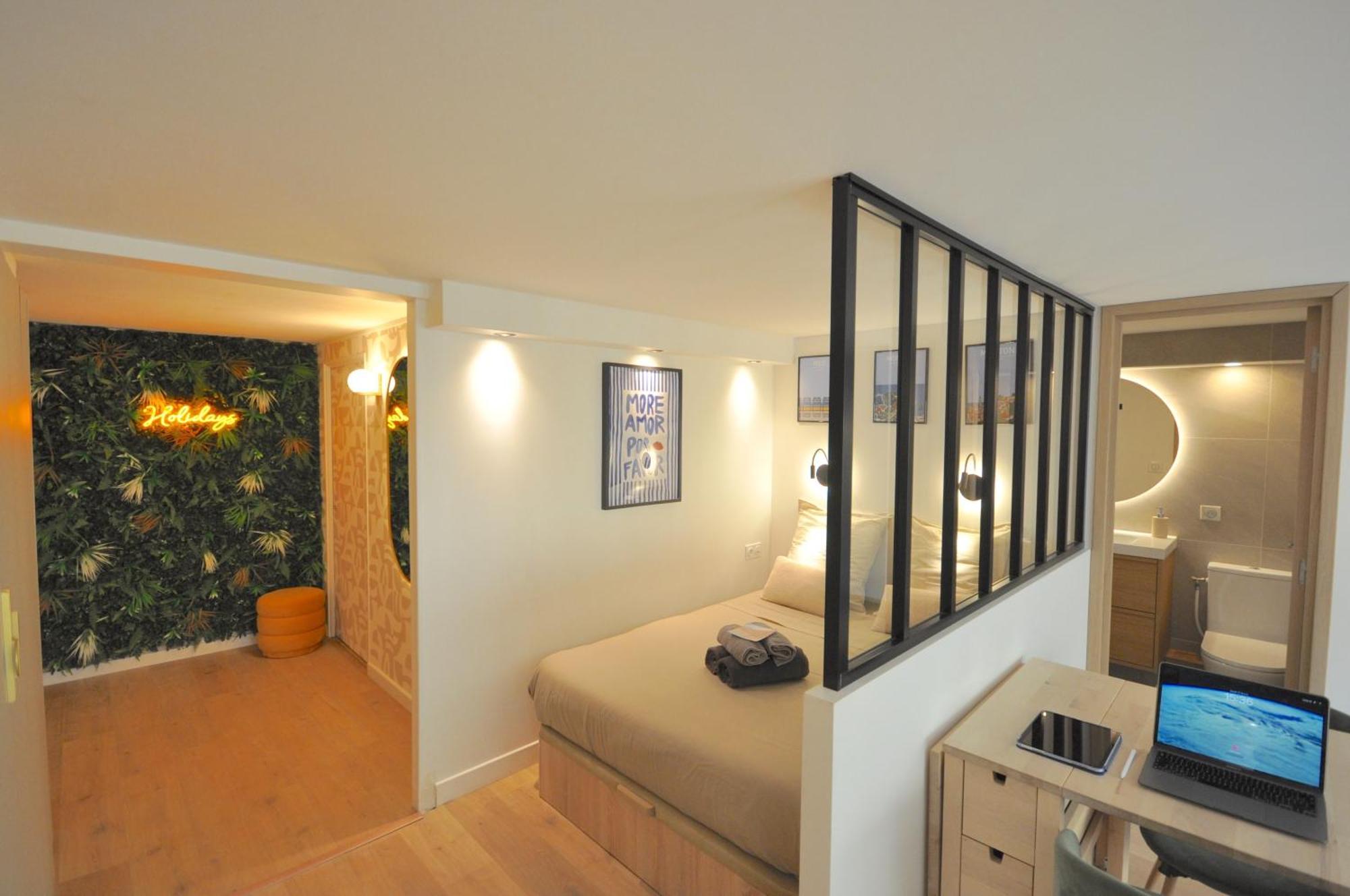 Monaco # Menton - 4 Persons - Hypercenter - Private Parking - Full Renovated - Clim - Fast Wifi - Beach And Sun Екстер'єр фото