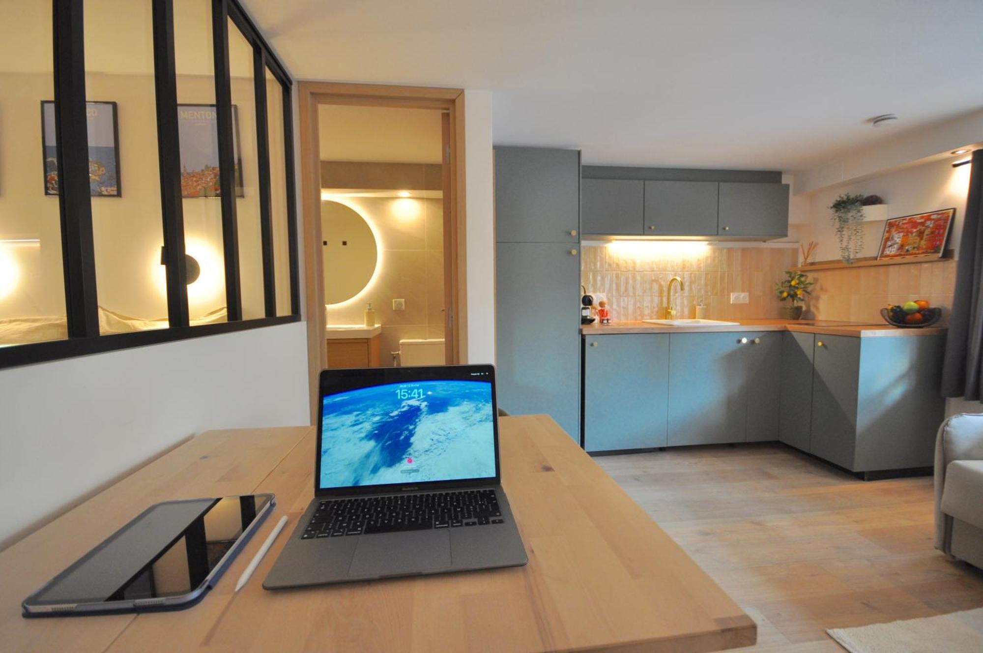 Monaco # Menton - 4 Persons - Hypercenter - Private Parking - Full Renovated - Clim - Fast Wifi - Beach And Sun Екстер'єр фото